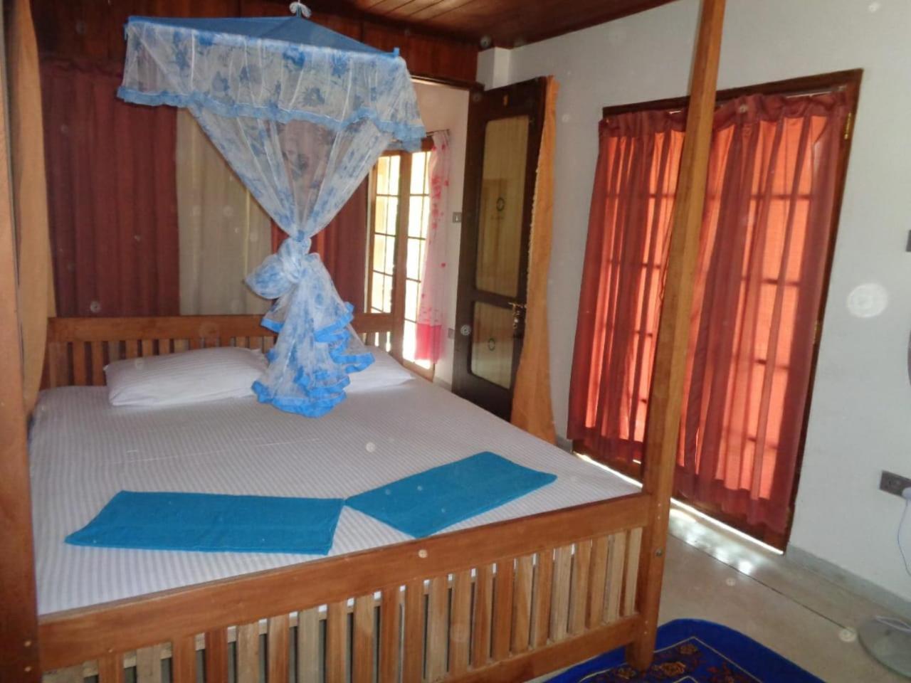 Milkyway Holiday Resort أونا واتونا الغرفة الصورة